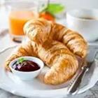 Croissant-Frühstück